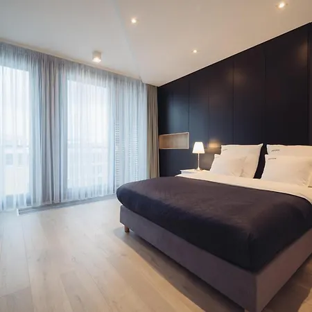 Penthouse Collection By Exclusive Marina 4*