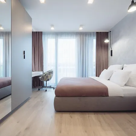 Penthouse Collection By Exclusive Marina Apartment *