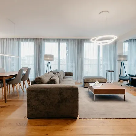 Penthouse Collection By Exclusive Marina Apartment *